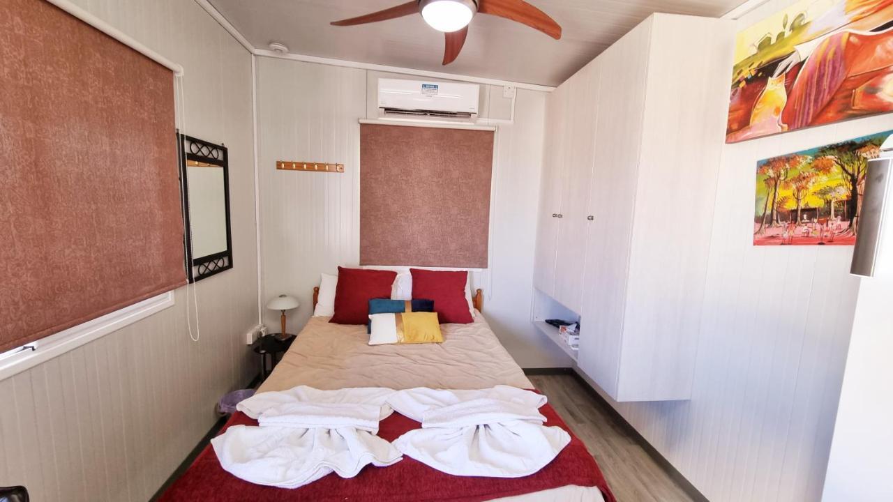 Astrofegia Apartments Near The Sea Agia Marina  Ngoại thất bức ảnh