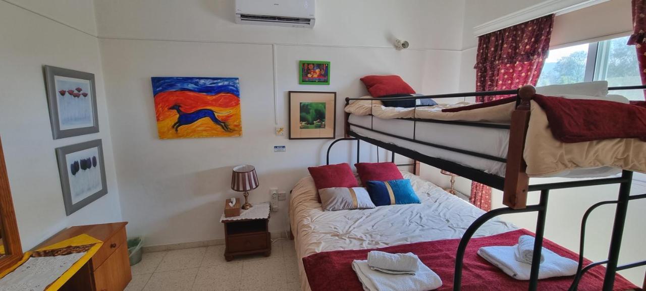 Astrofegia Apartments Near The Sea Agia Marina  Ngoại thất bức ảnh