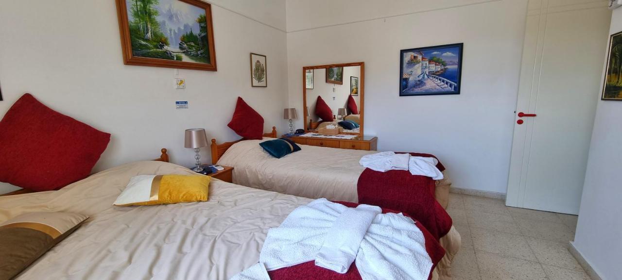 Astrofegia Apartments Near The Sea Agia Marina  Ngoại thất bức ảnh