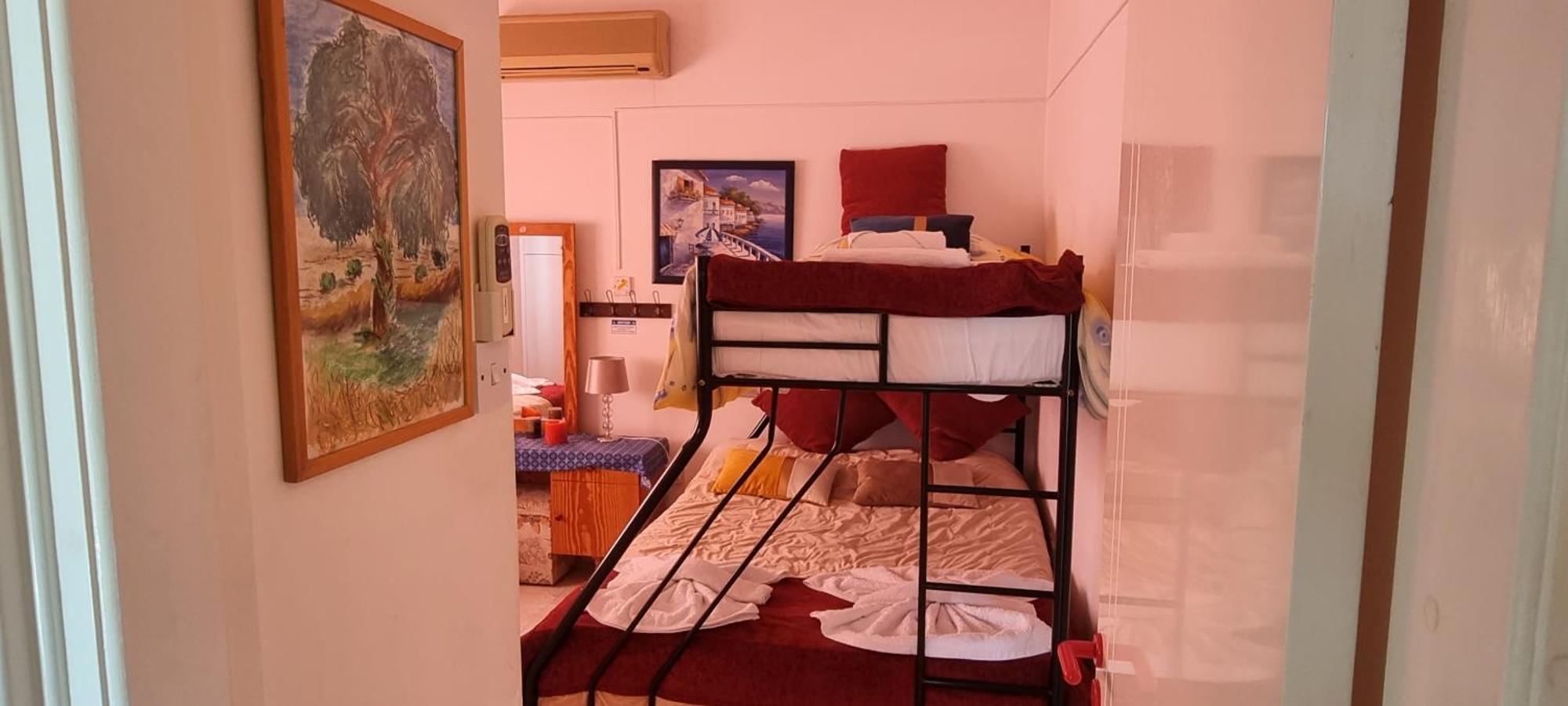 Astrofegia Apartments Near The Sea Agia Marina  Ngoại thất bức ảnh