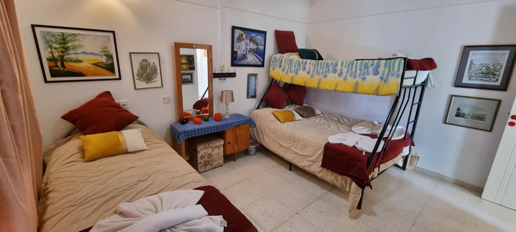 Astrofegia Apartments Near The Sea Agia Marina  Ngoại thất bức ảnh